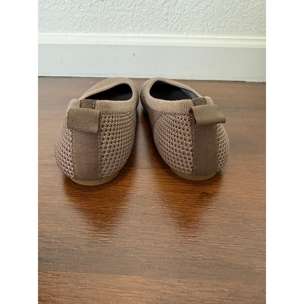 Eileen Fisher Naomi Stretch Knit Ballet Flats Tan Sz6.5 Casual Minimalist Dainty - Picture 3 of 7
